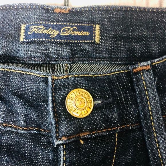Fidelity Bella Donna Mid Rise Boot Cut Cotton Denim Jeans Blue Silk Rinse 25 - Picture 4 of 9